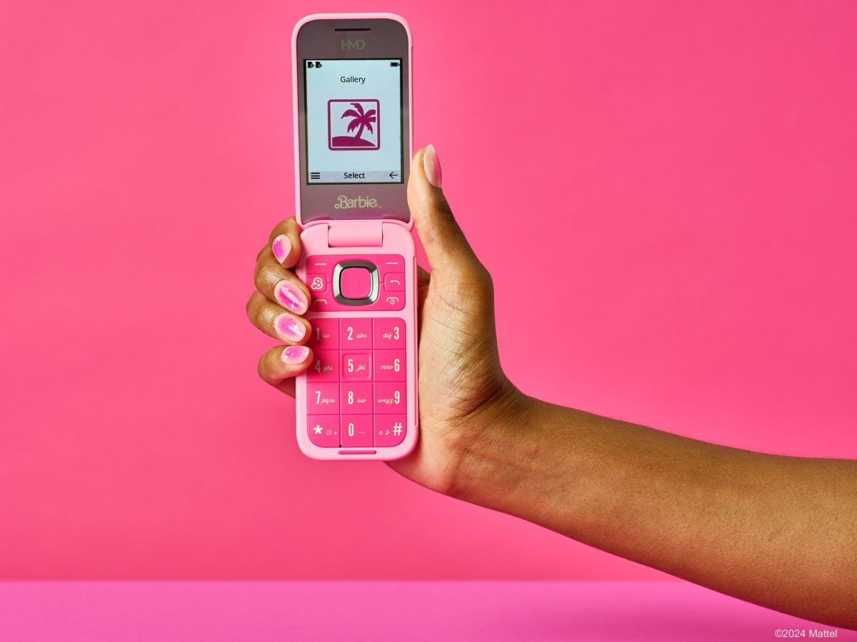 HMD Unveils Barbie-Themed Flip Phone
