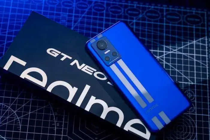  Realme GT Neo 3
 