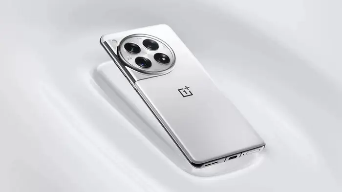 OnePlus 13