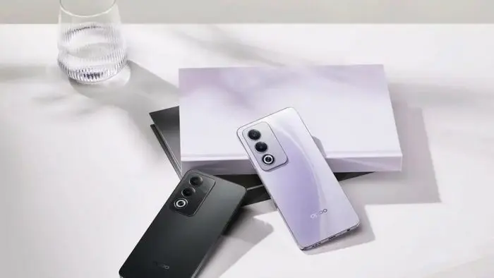 OPPO A80
